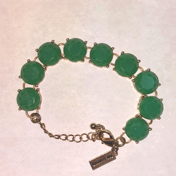 The Limited Women's Retro Green Stone Gold Tone Bracelet EUC - Picture 3 of 6